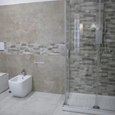 Al Sesto Piano Bed and Breakfast Κρότωνας